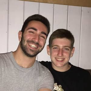 Meet your Posher, Jonathan